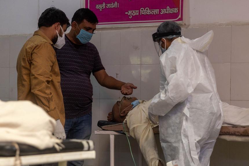 Sóng thần chưa rút, Ấn Độ đối mặt nguy cơ làn sóng thứ 3-3