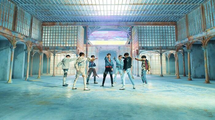BTS vừa ra mắt MV mới lập tức thống trị các bảng xếp hạng Hàn Quốc-4