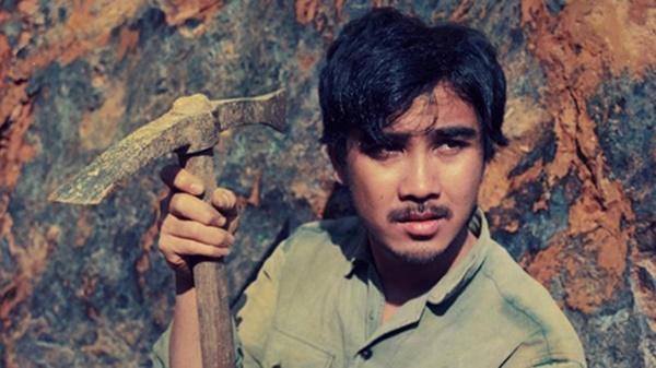 Dàn mỹ nam phim Việt thập niên 90: Nhan sắc chú bác quả là không đùa được đâu-20