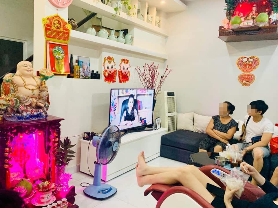 Không tin nổi vạn biểu cảm hóng livestream bà Phương Hằng của dân mạng-3