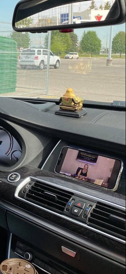 Không tin nổi vạn biểu cảm hóng livestream bà Phương Hằng của dân mạng-8