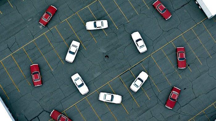 The Weeknd chơi lớn với màn đua xe đạt 100 điểm tại Billboard Music Awards 2021-3