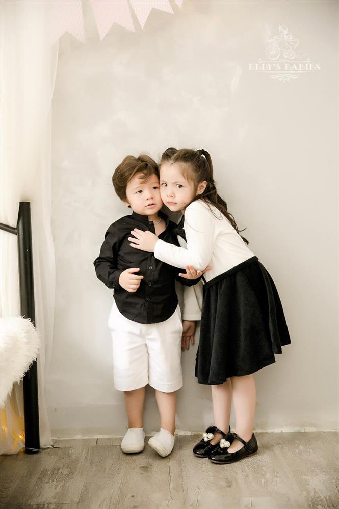 Quý tử nhà Elly Trần học online mùa dịch: Gây choáng vì trổ mã như soái ca-5