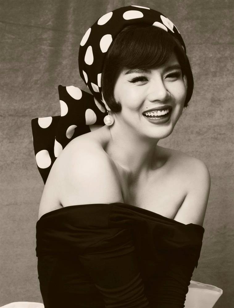 Sự thật về vòng eo siêu nhỏ của Duy Khánh khi giả gái-6