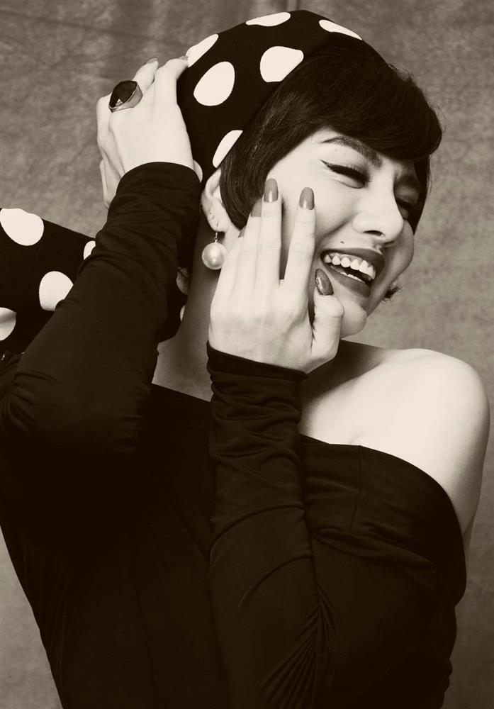 Sự thật về vòng eo siêu nhỏ của Duy Khánh khi giả gái-10