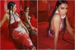 Kim Kardashian mặc áo độc dị gợi nhớ corset hư hỏng của Ngọc Trinh-10