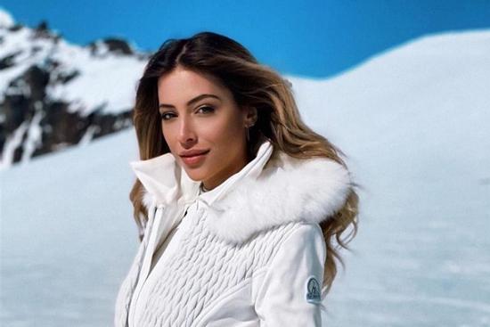 Hoa hậu đình đám bị bắt vì giả mạo kết quả xét nghiệm Covid-19