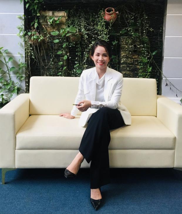 Ái nữ Việt thừa kế công ty cúc áo triệu đô: Mang 4 đôi giày, mấy năm không mua túi-2