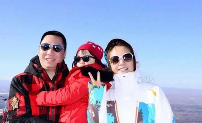 Cổ phiếu đóng băng cùng nghi vấn ly hôn, Triệu Vy bình thản tụ họp bạn bè-7