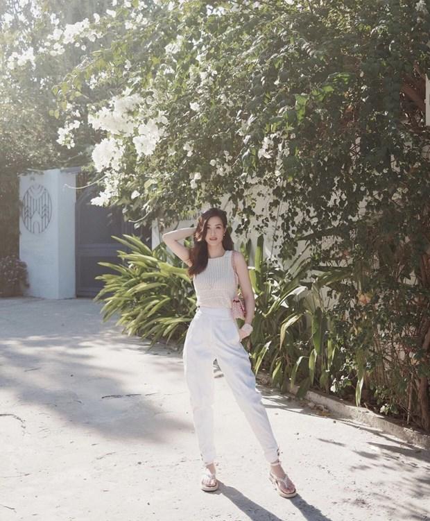 Xu hướng thời trang hè 2021: Sự trở lại của những bộ đồ Crochet-7