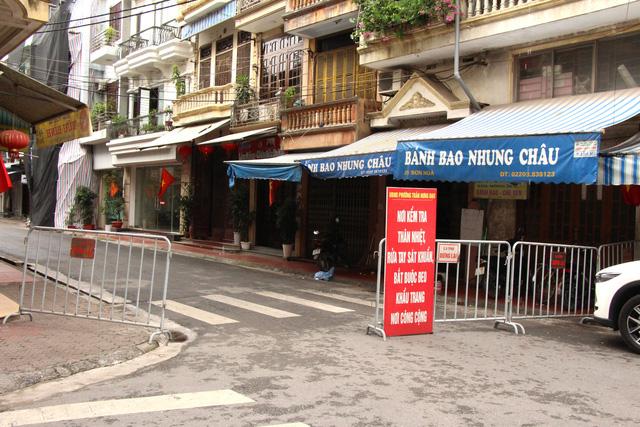 3 nhân viên y tế ở Bắc Giang lây nhiễm Covid-19, Hải Dương phát thông báo khẩn-2