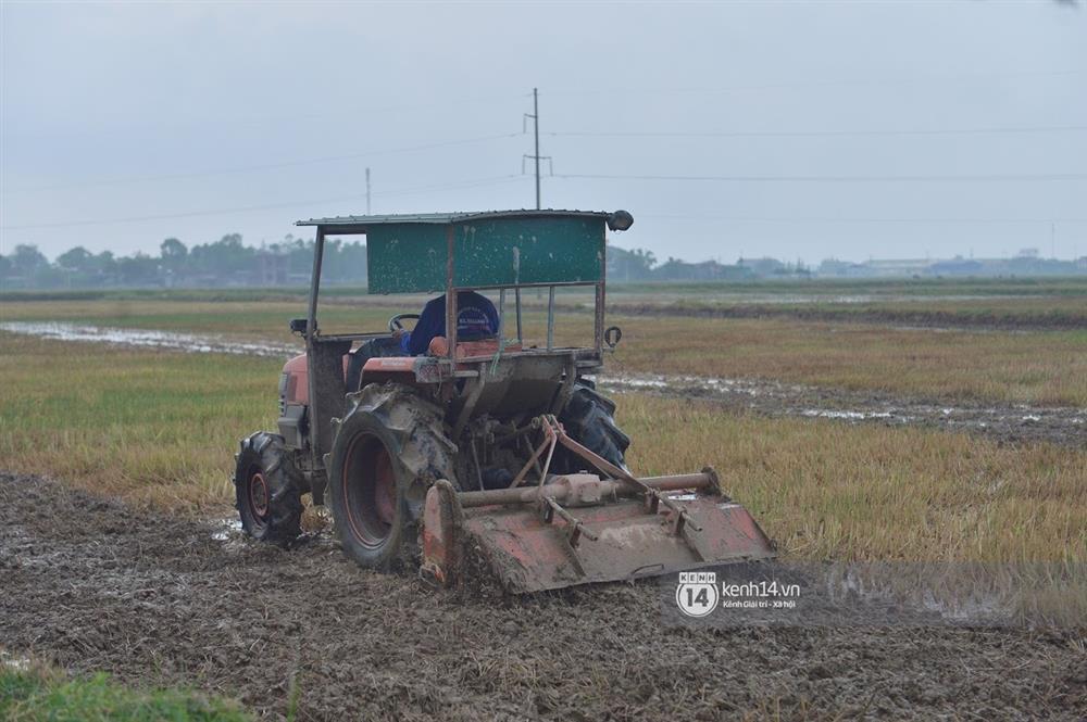 Người dân vùng lũ Hà Tĩnh nói về khoản 13,7 tỷ quyên góp của Hoài Linh-11