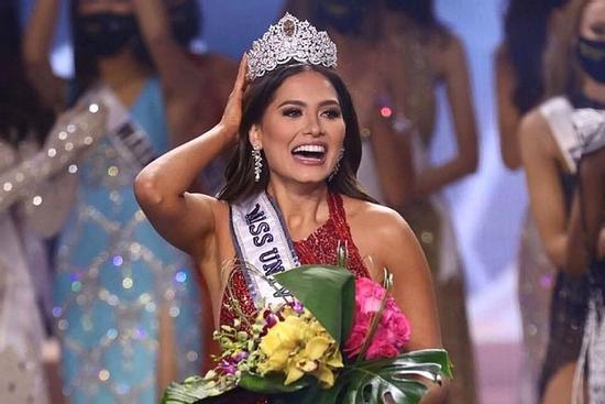 Tân Miss Universe Andrea Meza lộ ảnh quá khứ 'vịt bầu'
