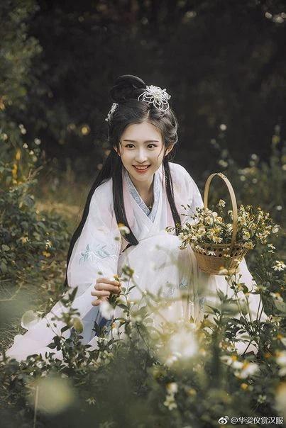 Được quý nhân giúp đỡ, 4 người mệnh này tiền tài tới tấp kể từ tháng 6 trở đi-3