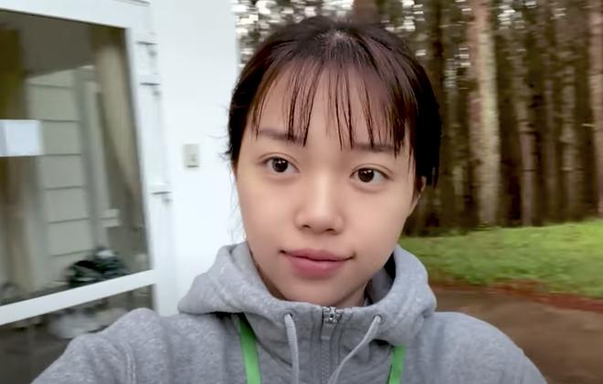 Không skincare rườm rà, Linh Ngọc Đàm phó mặc làn da theo cách chuẩn nhà giàu-6