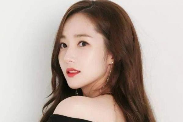 5 thứ trước cửa nhà khiến gia chủ lỗi phong thủy nặng, tiền bạc tiêu tán, con cái ốm đau-4