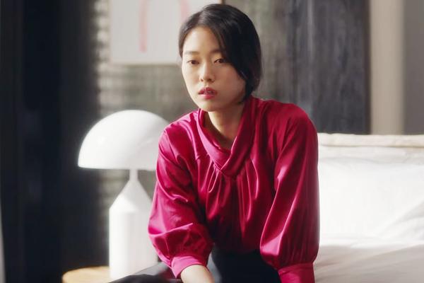 Các phiên bản đám cưới chạy mưa bất chấp khiến cô dâu chú rể nhớ một đời-11