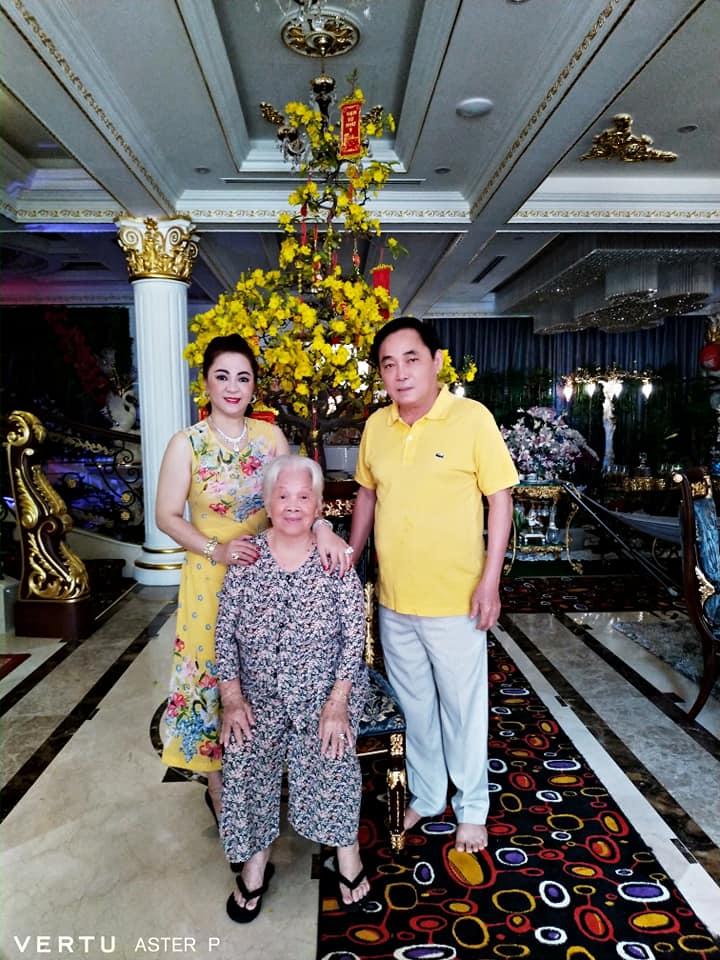 Ảnh cận từng ngóc ngách biệt thự 2.400m2 bà Phương Hằng ở trung tâm Sài Gòn-2