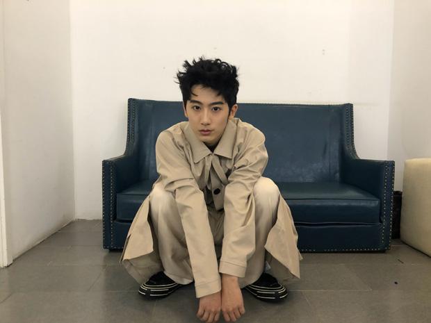 Drama ngoại tình: Mỹ nam 1999 lộ ảnh hẹn hò gái lạ, bà cả ngã ngửa vì uất ức-6