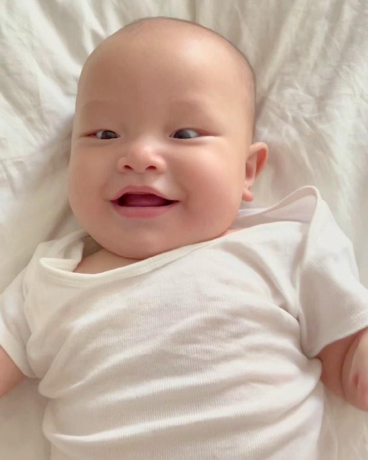 Được Hồ Ngọc Hà luyện thanh, quý tử 6 tháng tuổi tiếp thu cực đỉnh-1