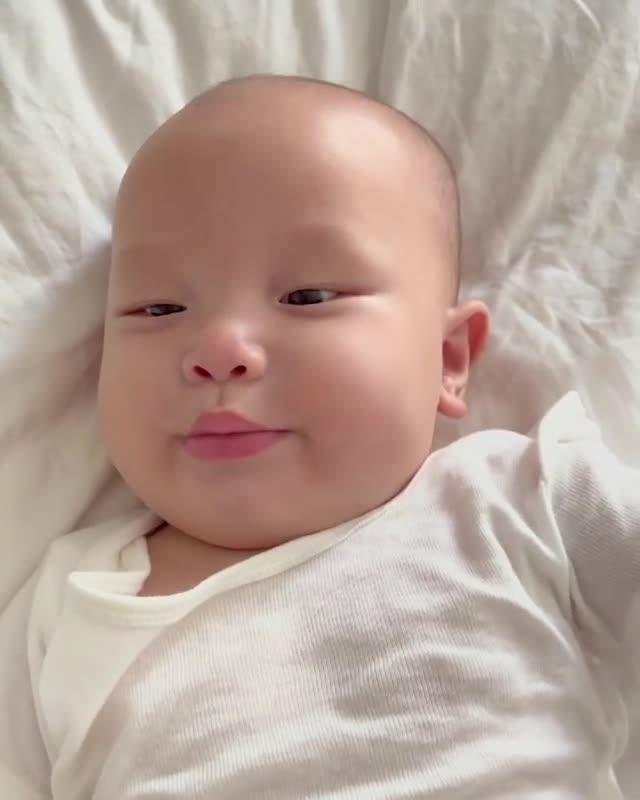 Được Hồ Ngọc Hà luyện thanh, quý tử 6 tháng tuổi tiếp thu cực đỉnh-3