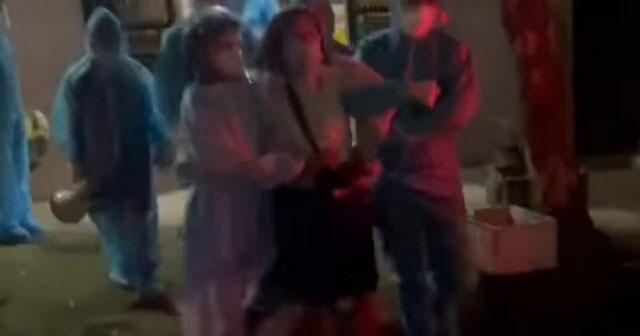 Bắc Giang: Điều xe cẩu cưỡng chế F1 cố thủ trong nhà, không chịu đi cách ly-4