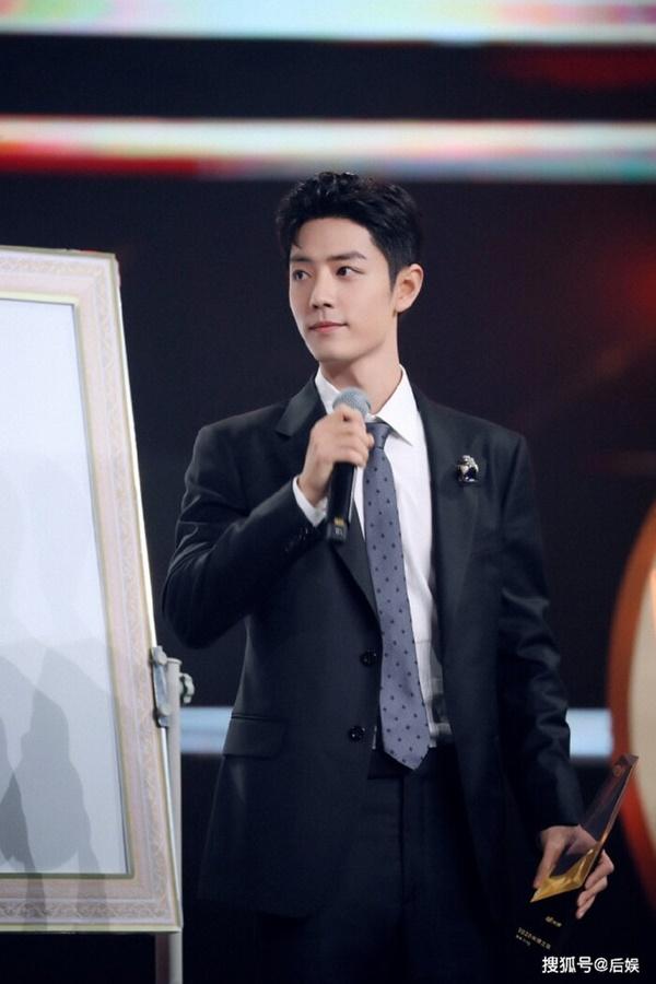 Tiêu Chiến yêu cầu fan không gửi hoa ủng hộ để tránh gây rắc rối-5