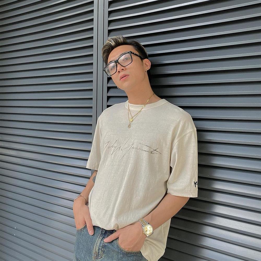 Soobin khoe ảnh hút thuốc gây tranh cãi: Nói một đằng làm một nẻo-9