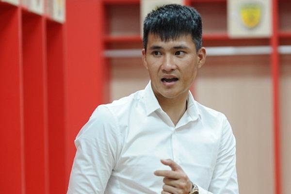 Công Vinh quảng cáo ứng dụng cá độ bóng đá khi hàng loạt nghệ sĩ vừa bị chỉ trích-3