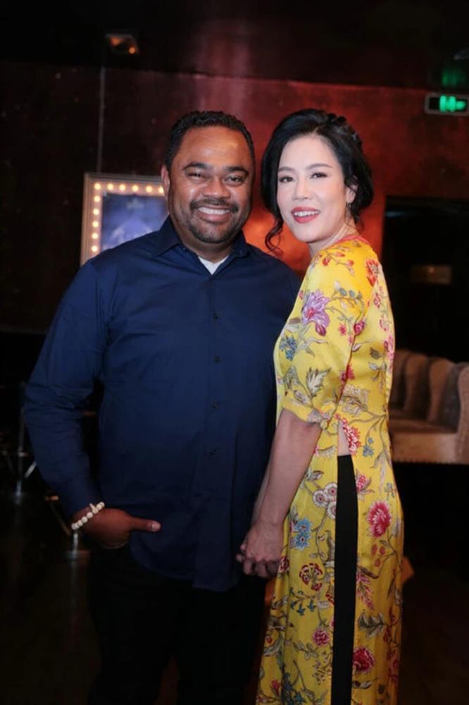 Chồng Thu Phương mỉa mai bà Phương Hằng dùng giấc mơ kể chuyện showbiz-6