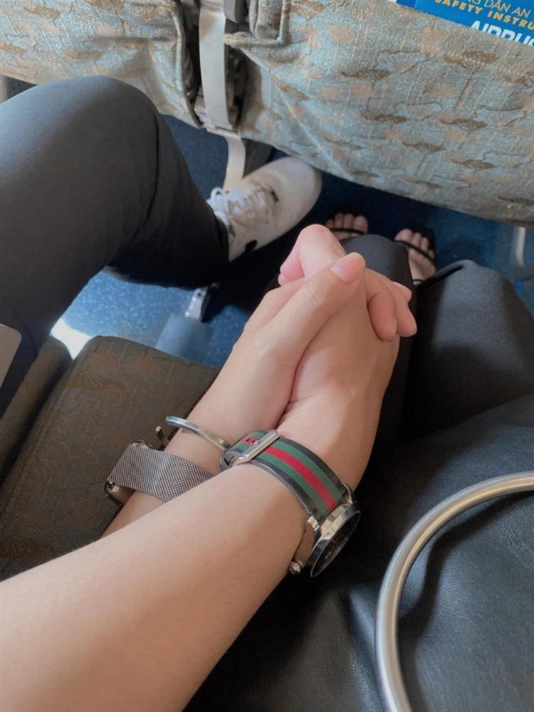 Gái xinh kể chuyện yêu 6 tháng được bạn trai tặng Mẹc bạc tỷ, còn cho tiền làm mũi-4