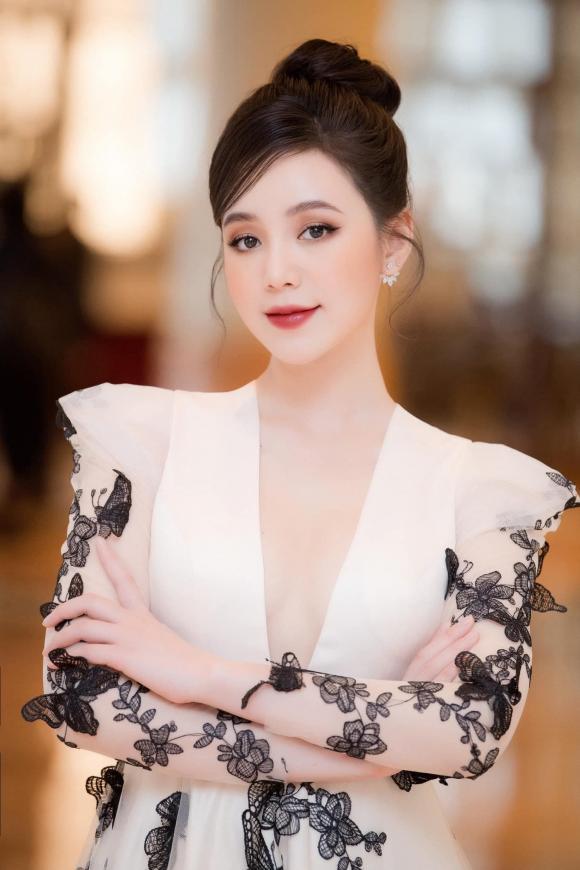 Quỳnh Kool tung loạt ảnh cũ, hé lộ nhan sắc thời ngồi ghế nhà trường-13