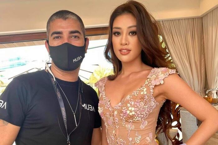 Bơi trong quần vì sụt cân không phanh, Khánh Vân khéo mix chữa cháy-8