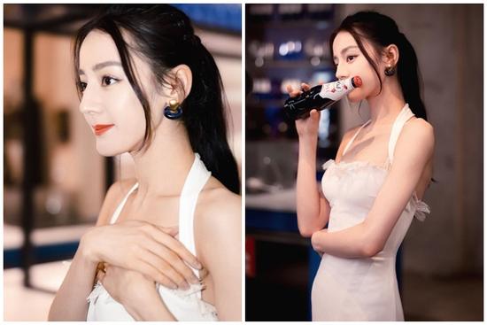 Địch Lệ Nhiệt Ba ngày càng táo bạo: Mặc váy hở hết cỡ, liên tục che ngực vì vòng 1 khủng