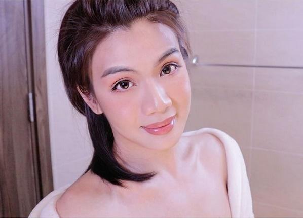 Đào Bá Lộc trang điểm xinh như cô dâu còn được khen giống gái Thái-6