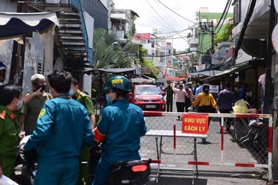 TP HCM: 44 'điểm nóng' liên quan dịch Covid-19, ai từng đến phải tự cách ly