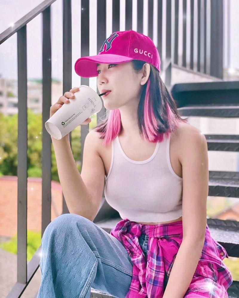 Street style đầu tuần: Sao Việt mê mệt sắc hồng cánh sen trendy-9