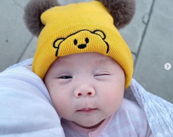 Tình đồng giới đăng ảnh mới nhất của con An Nguy: Xinh xắn và giống mẹ-3