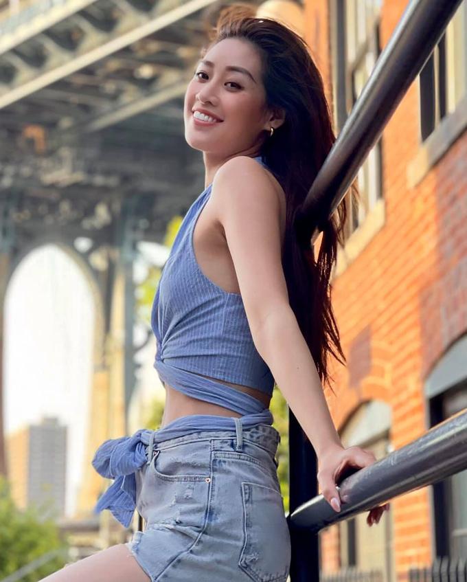 Bơi trong quần vì sụt cân không phanh, Khánh Vân khéo mix chữa cháy-3