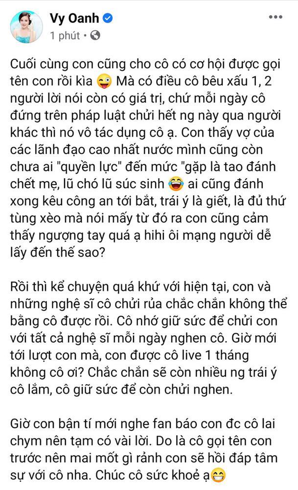 Vy Oanh giàu có nhưng cũng đầy ồn ào phủ sóng khắp showbiz-19