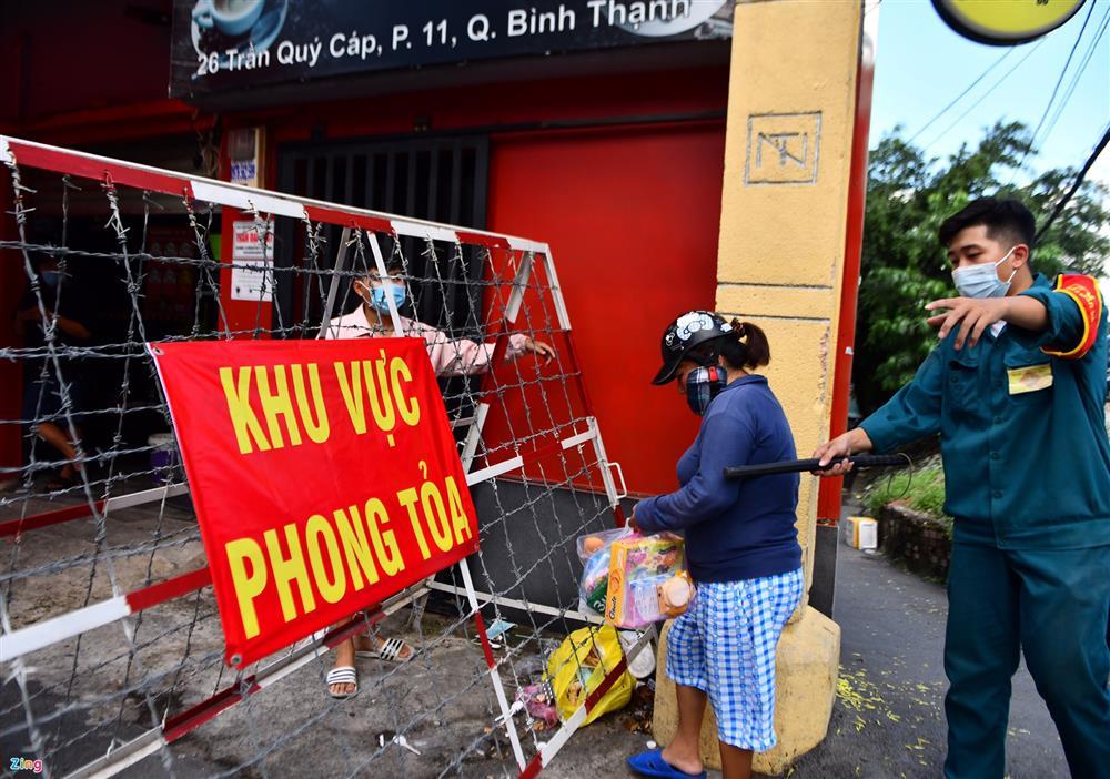 ‘Số ca nhiễm tăng nhanh ở TP.HCM không phải điều đáng lo nhất’-4