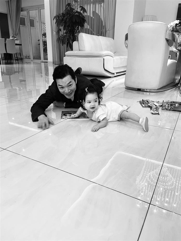 Trần Bảo Sơn bất ngờ khoe con gái thứ 2, không ai biết anh tái hôn lúc nào!-4