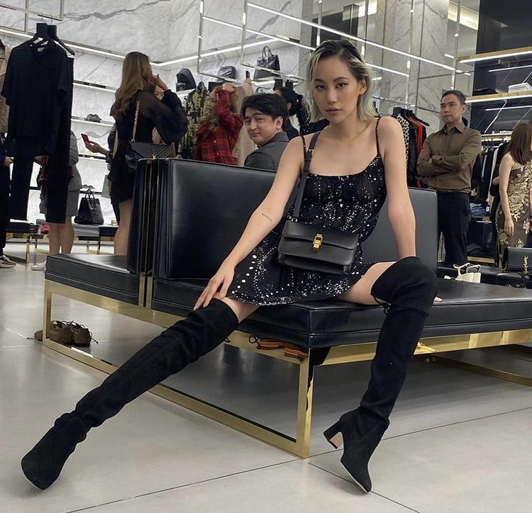 Nanno Cô Gái Đến Từ Hư Vô: Trong phim ma mị, ngoài đời thả rông-4