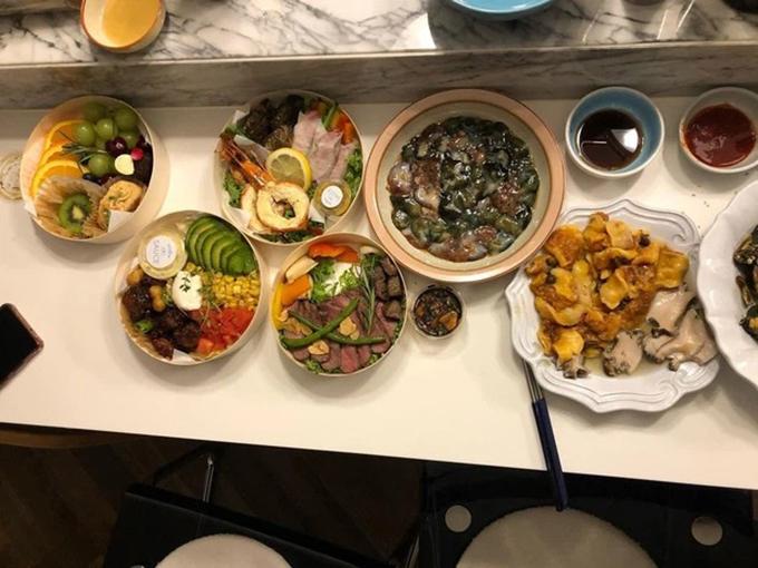Bữa ăn của vợ chồng Kim Tae Hee lên Top 1 Naver-2