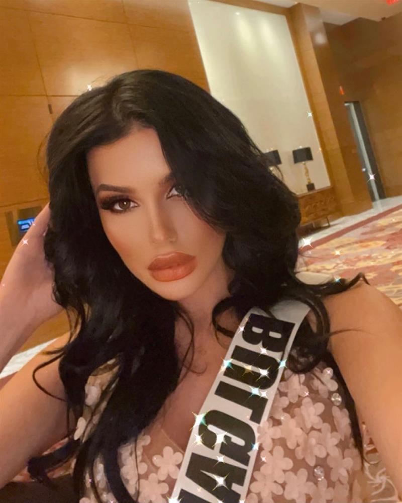 Miss Universe 2020 hạ màn, dân mạng chỉ ra thí sinh lật mặt như bánh tráng-3