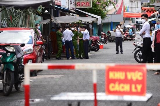NÓNG: TP HCM giãn cách xã hội toàn thành phố từ 0h ngày 31/5