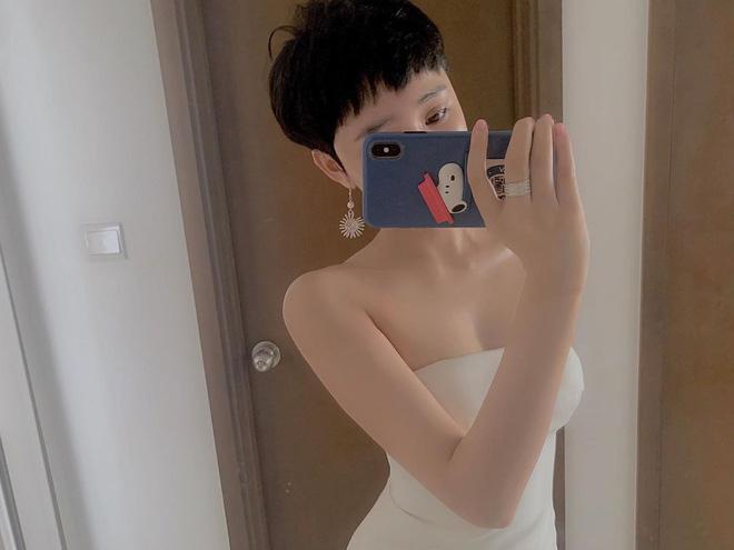 Hiền Hồ diện áo crochet khoe vòng 1 nhưng nốt ruồi ở vị trí ứ ừ mới chiếm spotlight-4