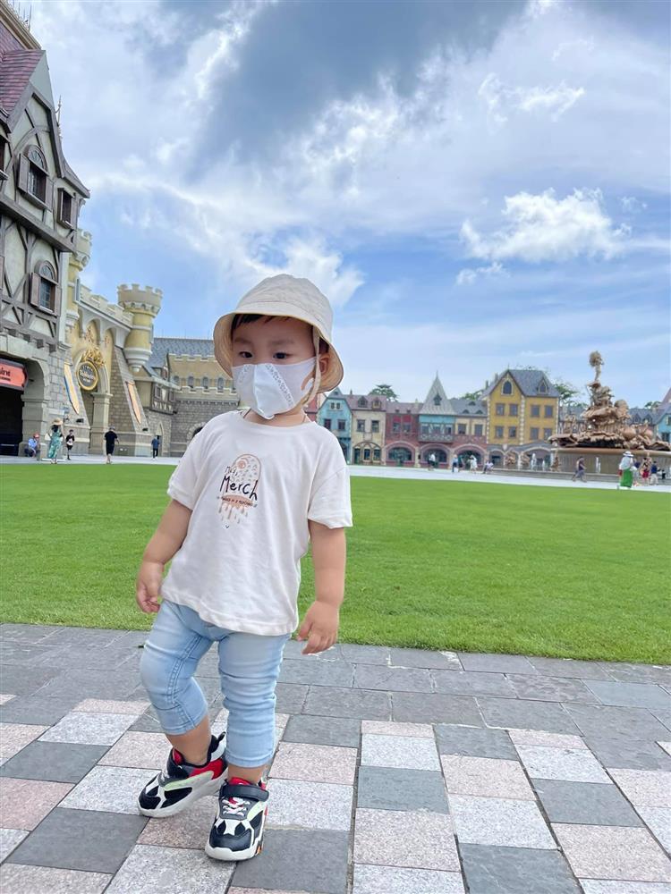 Lý do Hòa Minzy chưa làm đám cưới với thiếu gia dù đã sinh con-4