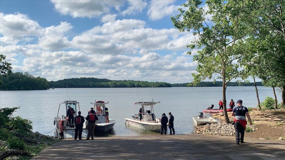 Chân dung sao nam vừa tử nạn trong vụ rơi máy bay thảm khốc-2