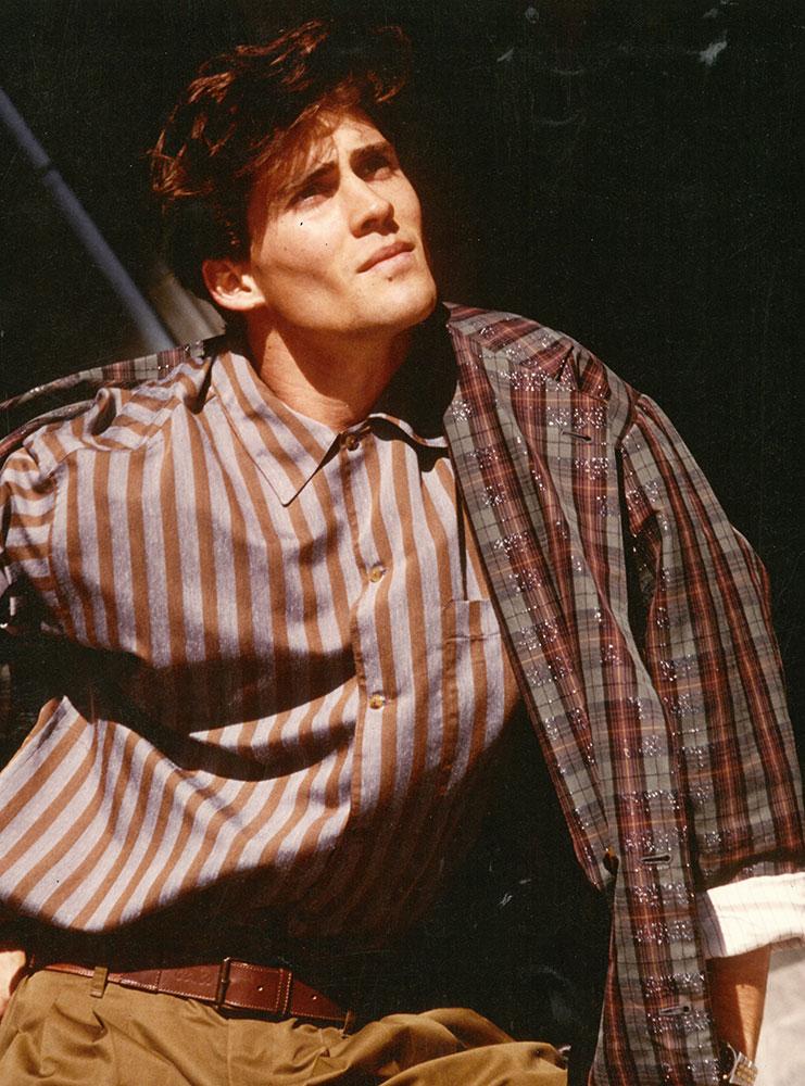 Chân dung sao nam vừa tử nạn trong vụ rơi máy bay thảm khốc-11